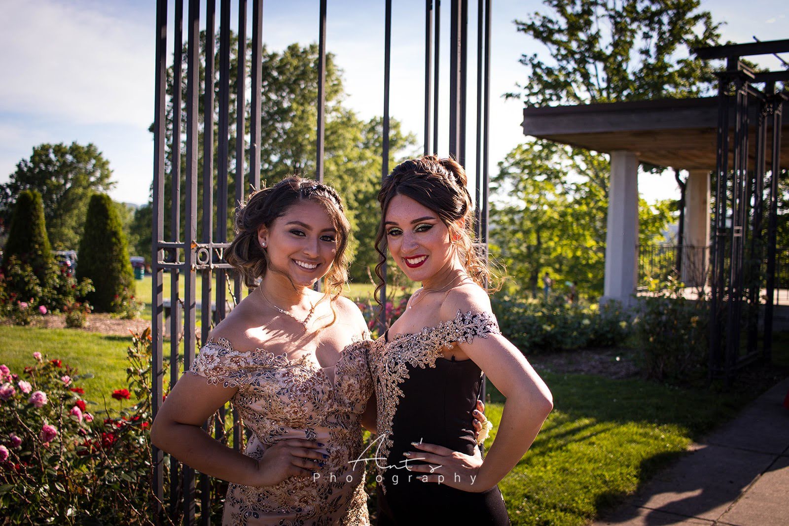 Prom group photos with friends in Connecticut